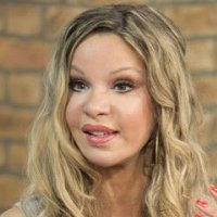 Alicia Douvall Nagie