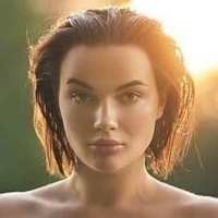Alina Maleniece Nagie