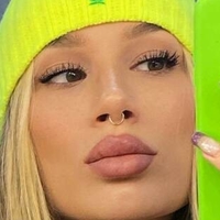 Alina Ostraya Nagie