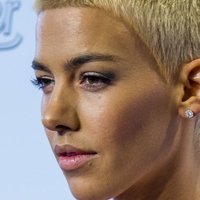 Alina Süggeler Nagie