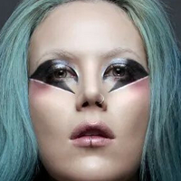 Alissa White-Gluz Nagie