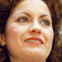 Andréa Ferréol Nagie