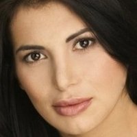 Andrea Leon Nagie