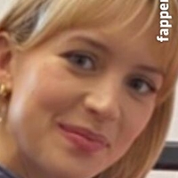 Angèle Van Laeken Nagie