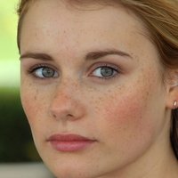 Anna Hausburg Nagie