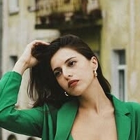 Annastezia Nagie