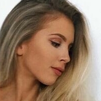 Anneka Madget Nagie