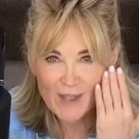 Anthea Turner Nagie