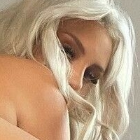 Antonia Rot Nagie