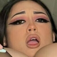 Anya Clouds Nagie