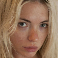 aprilsummersmodel Nagie