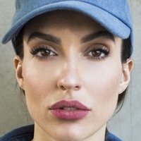 Ariana Cena Nagie