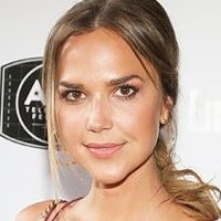 Arielle Kebbel Nagie