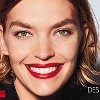 Arizona Muse Nagie