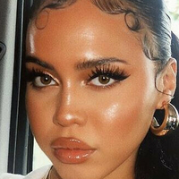 Asia Monet Ray Nagie