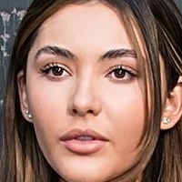 Atiana De La Hoya Nagie