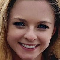 Aurora Straus Nagie