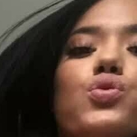 Avi Topacio Nagie