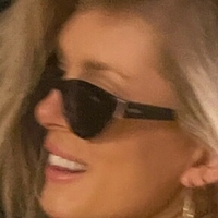 Bella White Nagie