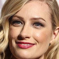 Beth Behrs Nagie