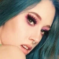 Blue Cromwyll Nagie
