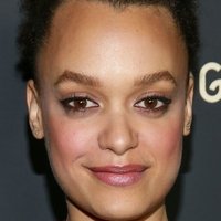 Britne Oldford Nagie