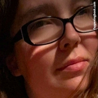 caitbear Nagie