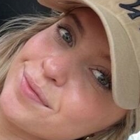 caitlin.betterly Nagie