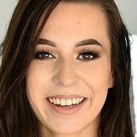 Candy Grace Nagie
