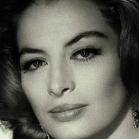 Capucine Nagie
