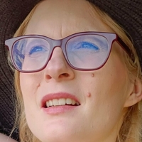 Casey Deluxe Nagie