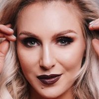 Charlotte Flair Nagie