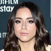 Chloe Bennett Nagie