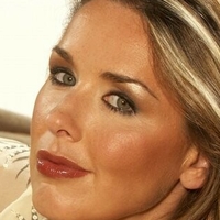 Claire Sweeny Nagie
