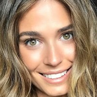Coral Simanovich Nagie