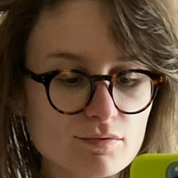 cosmia Nagie