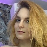 Daisy North Nagie
