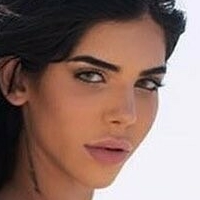 Dana Peretz Nagie