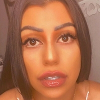 Délice Nadia Nagie