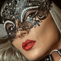 delinemurphy Nagie
