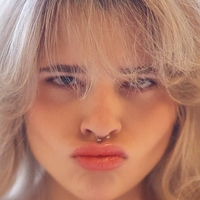 Dollshir Nagie