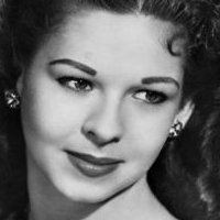 Dolly Sharp Nagie