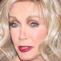 Donna Mills Nagie