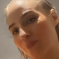Ebanie Bridges Nagie