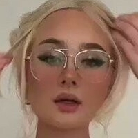 Eden A Princesa Nagie
