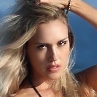 Elena Jole Nagie