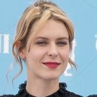 Elena Radonicich Nagie