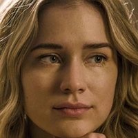 Elizabeth Lail Nagie