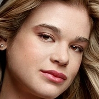 Ellen Muth Nagie