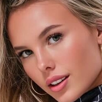 Ellie Blue Nagie